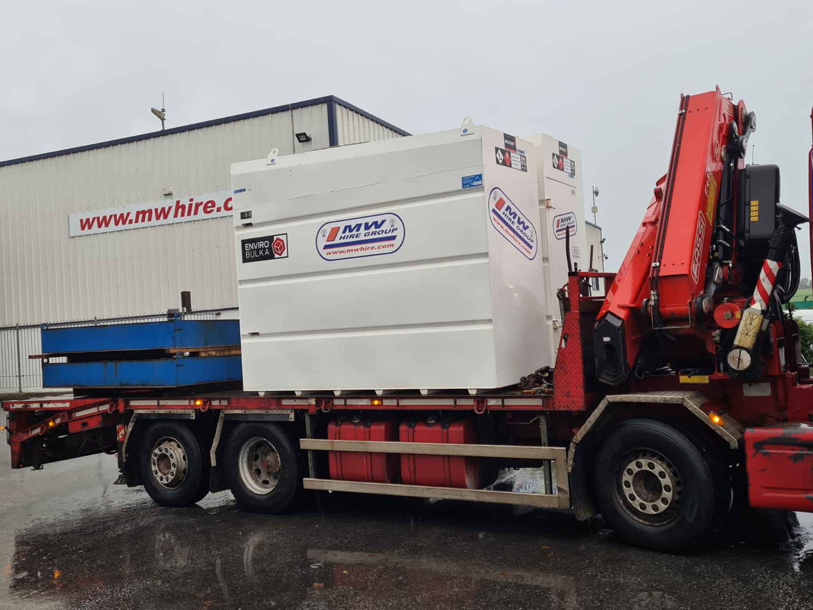 2 Western 5300 litre fuel tanks...SOLD